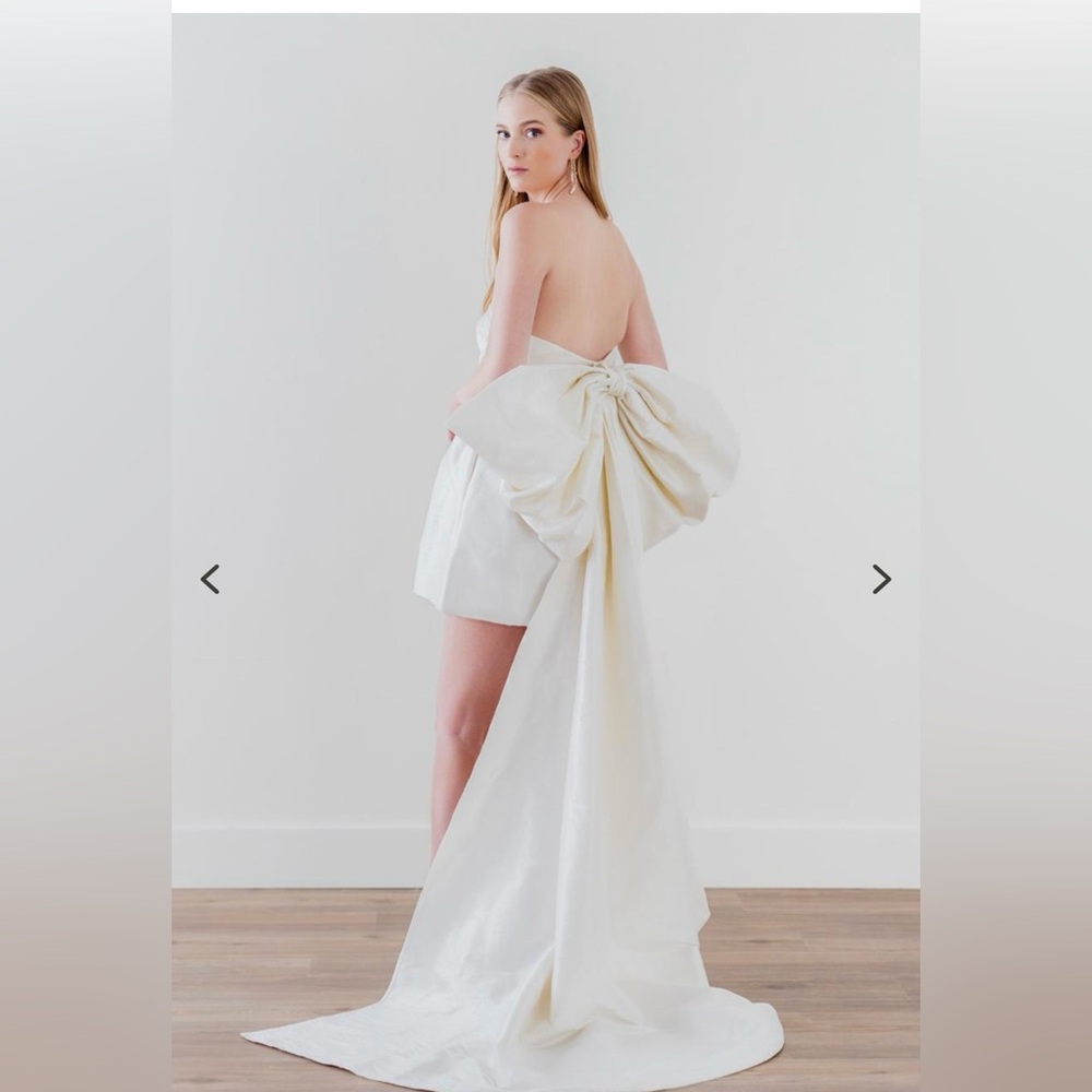 By Watters Triffle mini bridal dress